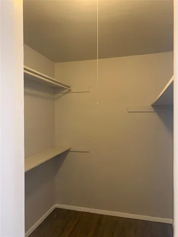 $800 | 4606 Monarch Street, Unit 215, Dallas, TX 75204