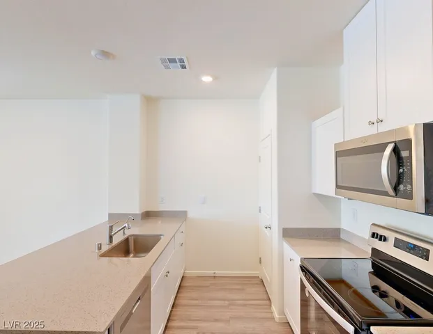 $339,900 | 459 Horizon Cv Place, Henderson, NV 89002