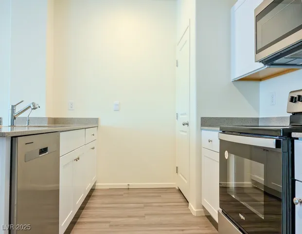 $339,900 | 459 Horizon Cv Place, Henderson, NV 89002