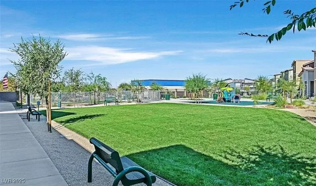 $339,900 | 459 Horizon Cv Place, Henderson, NV 89002