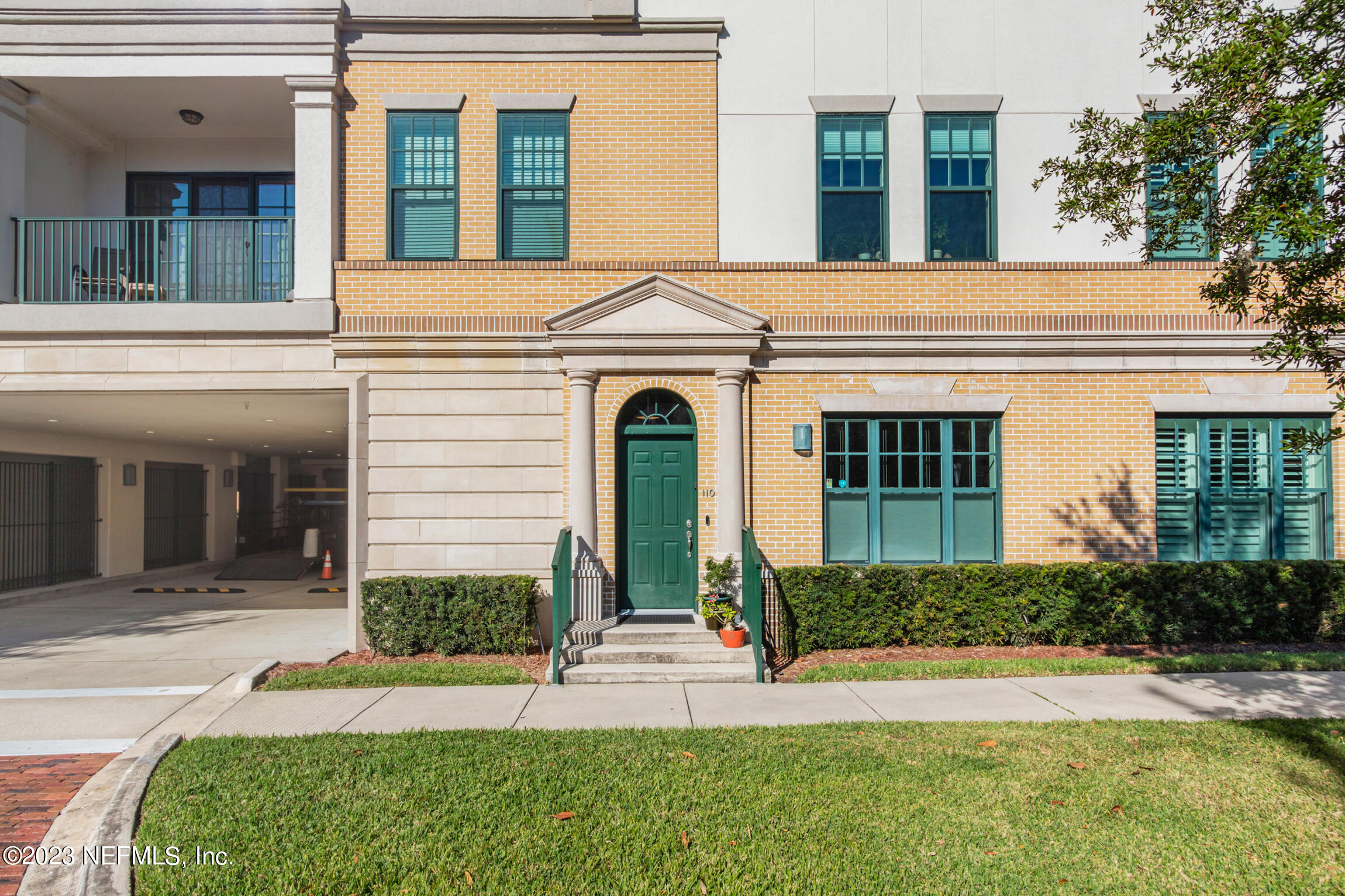 1661 Riverside Avenue, Unit 110 Jacksonville, FL 32204 - Photo 13 of 47 a front view of a house