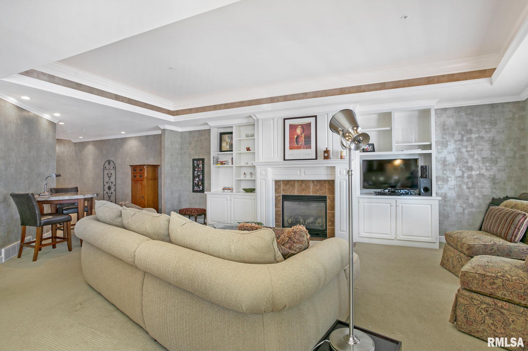 6211 Utica Ridge Road, Unit 102 Davenport, IA 52807 - Photo 22 of 36 Gallery Image 22