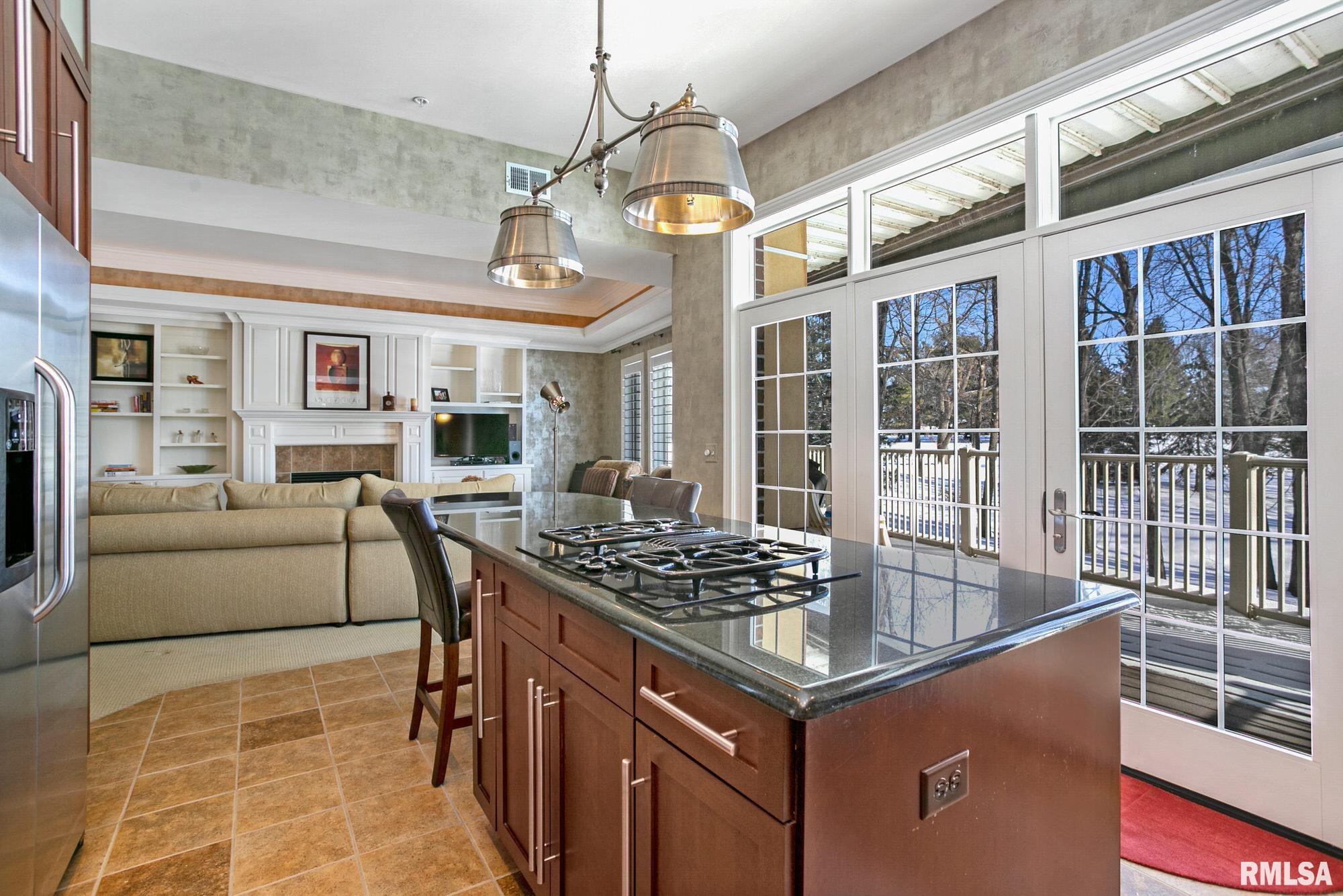 6211 Utica Ridge Road, Unit 102 Davenport, IA 52807 - Photo 25 of 36 Gallery Image 25