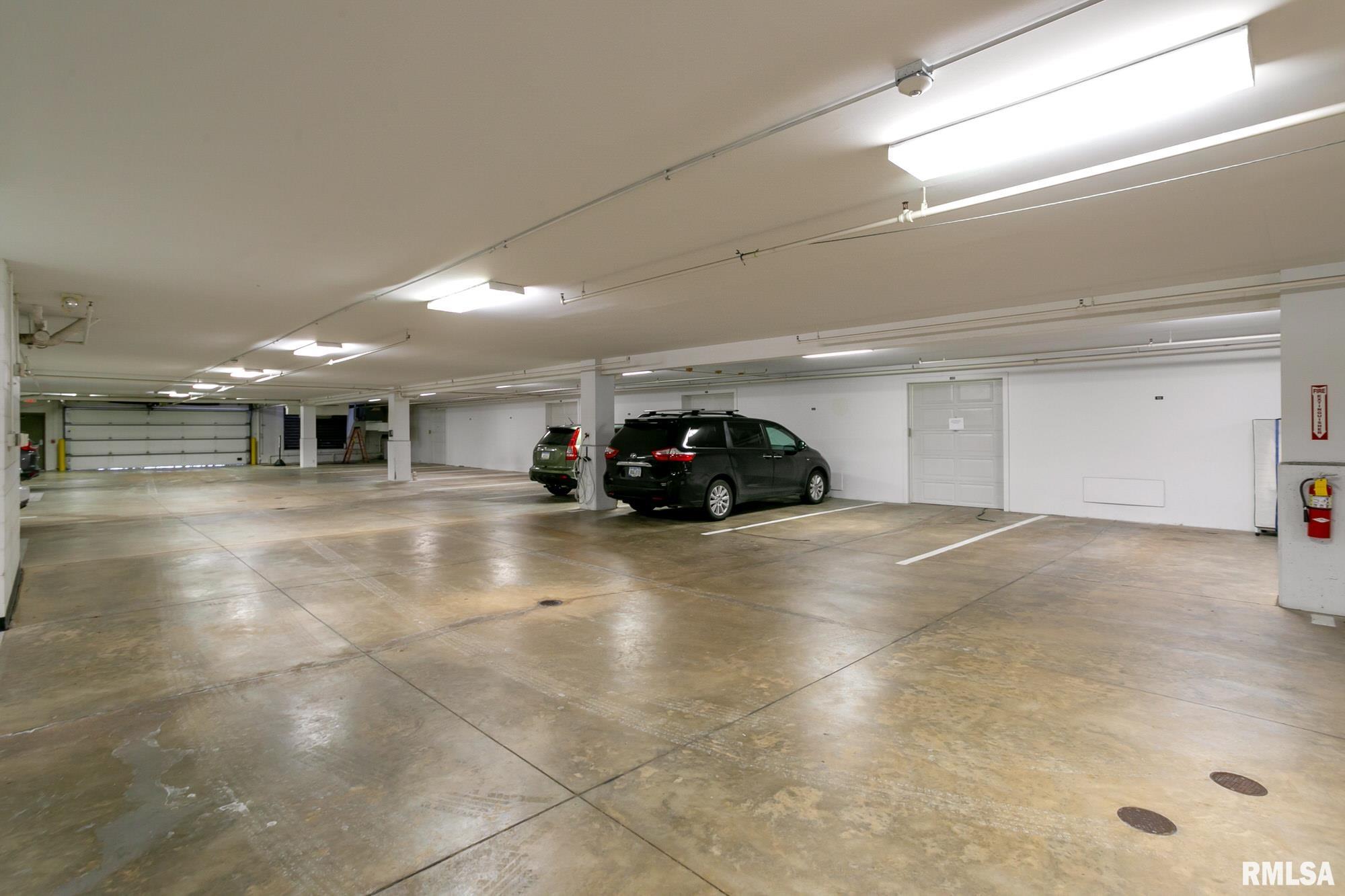6211 Utica Ridge Road, Unit 102 Davenport, IA 52807 - Photo 34 of 36 Gallery Image 34