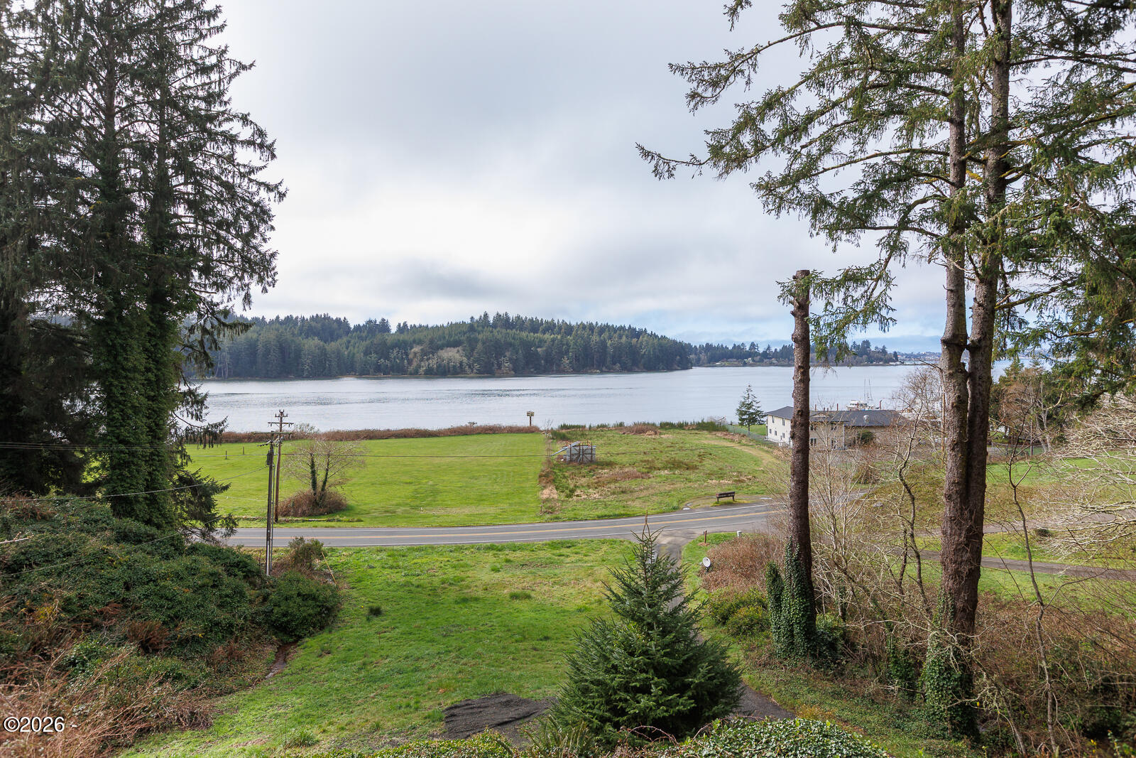 3823 Yaquina Bay Road Newport, OR 97365 - Photo 39 of 68 Web-37