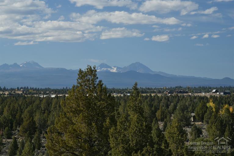 60445 Sun Ridge Bend, OR 97702 - Photo 23 of 25 Additional Photo