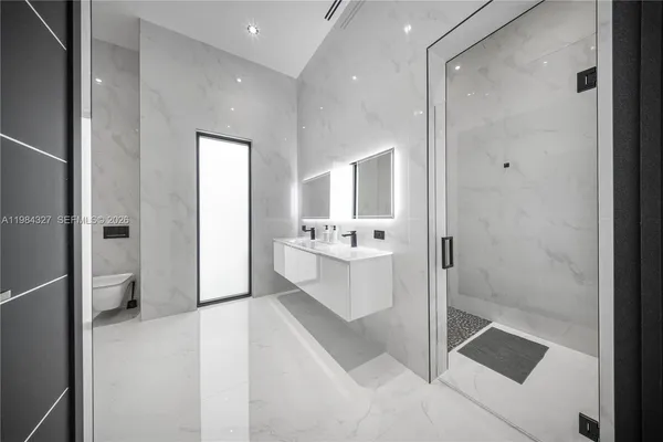 $8,500,000 | 15620 Southwest 188th Avenue, Miami, FL 33187