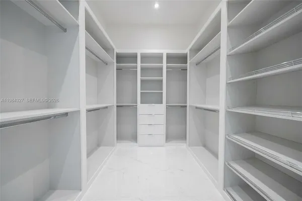 $8,500,000 | 15620 Southwest 188th Avenue, Miami, FL 33187