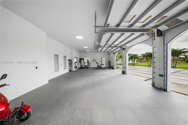 $8,500,000 | 15620 Southwest 188th Avenue, Miami, FL 33187