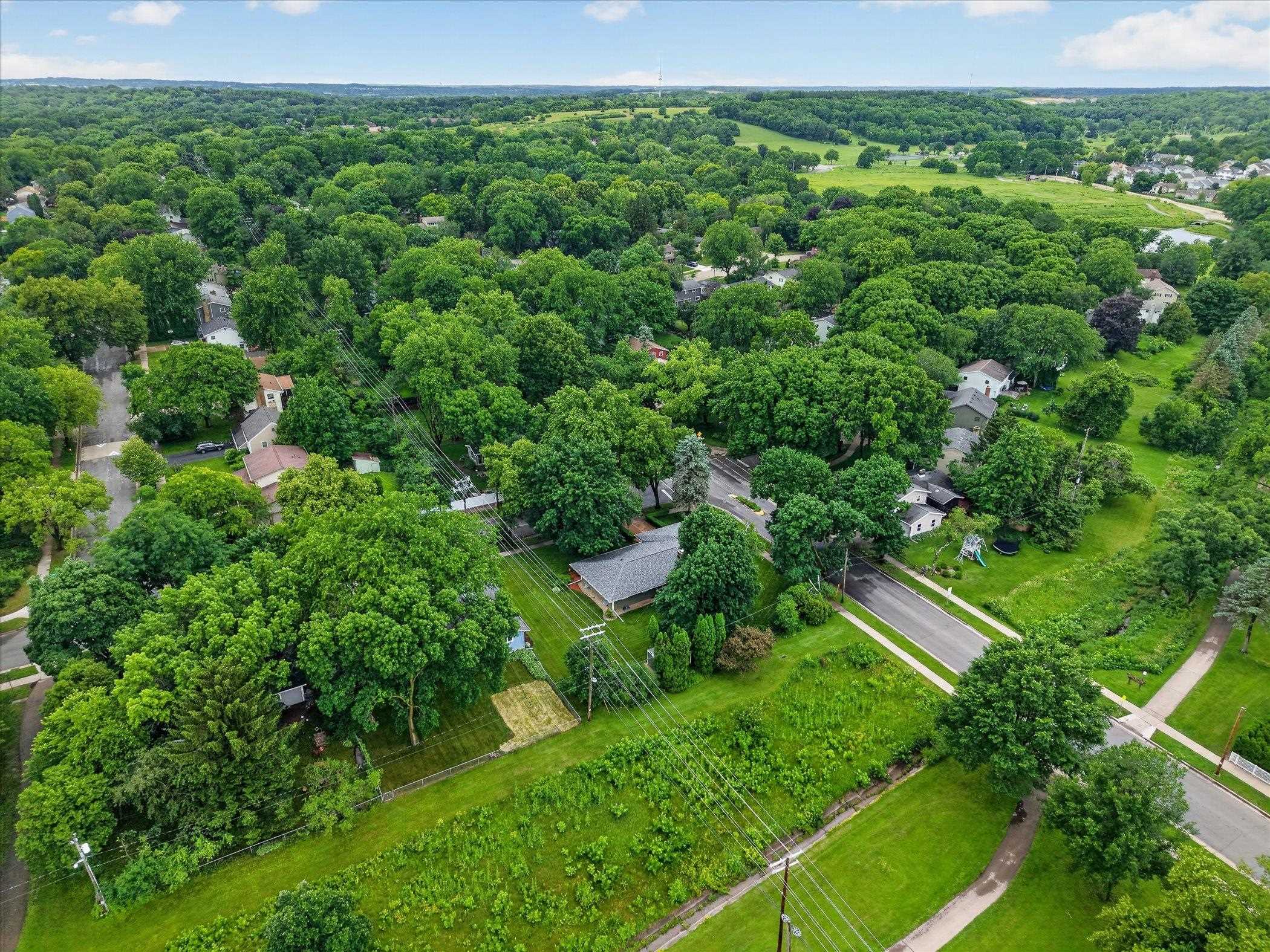 6510 Piping Rock Road Madison, WI 53711 - Photo 43 of 46
