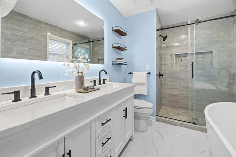 $349,000 | 2418 North 88th Drive, Kansas City, KS 66109