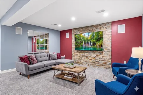 $349,000 | 2418 North 88th Drive, Kansas City, KS 66109