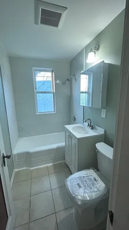 $3,000 | 182 West Street, Unit 1, Malden, MA 02148