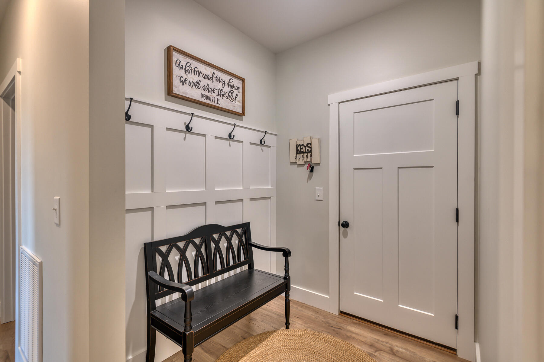 553 Ridgecrest Road Jonesborough, TN 37659 - Photo 11 of 25 Mud Room