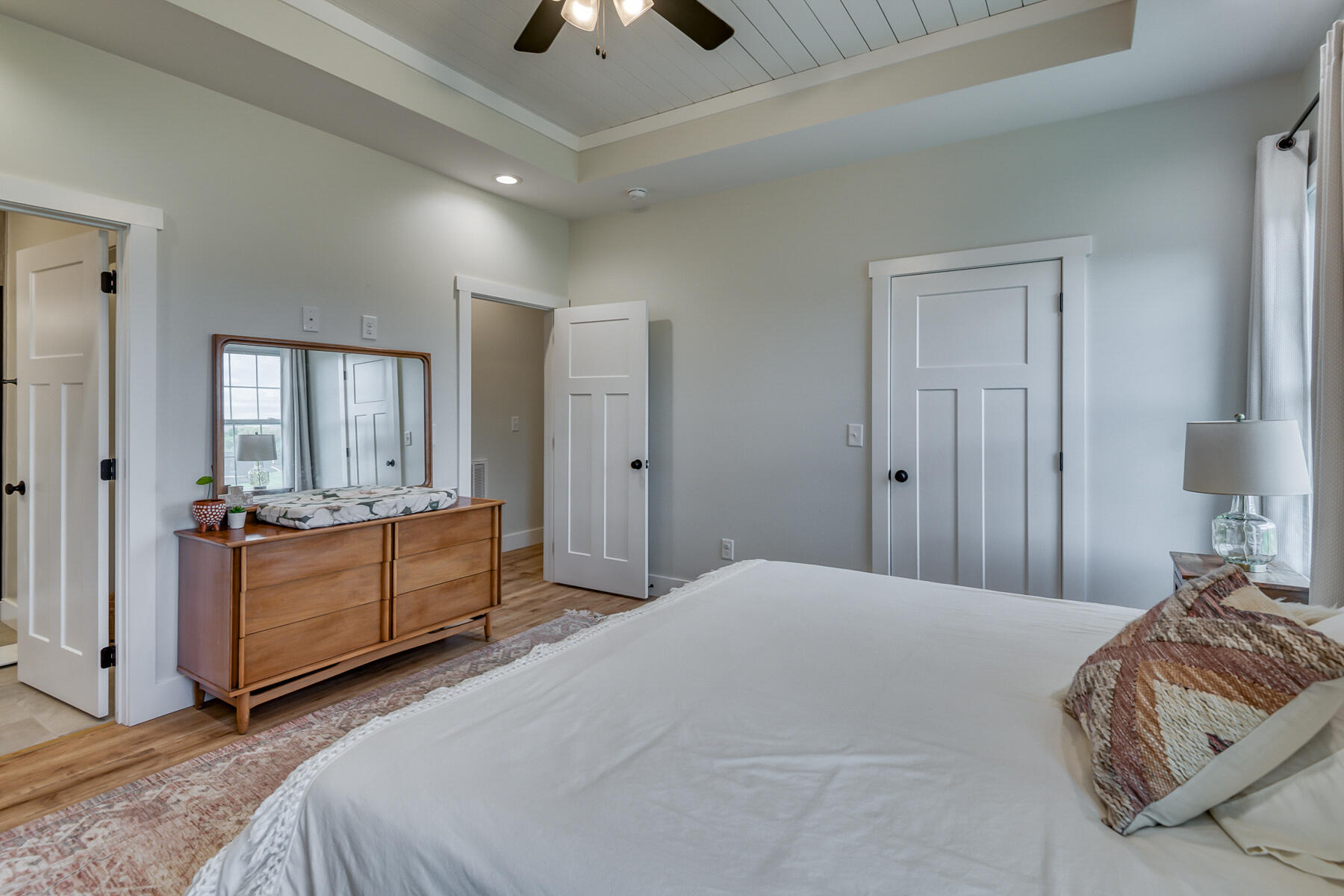 553 Ridgecrest Road Jonesborough, TN 37659 - Photo 17 of 25 Master BR