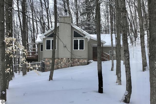 3920 Vandermark Road Bellaire, MI 49615 - Photo 2 of 30 1897200 (1)