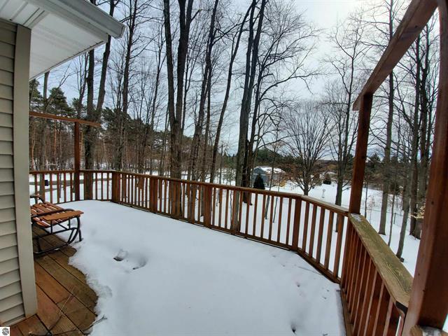 3920 Vandermark Road Bellaire, MI 49615 - Photo 5 of 30 1897200-37