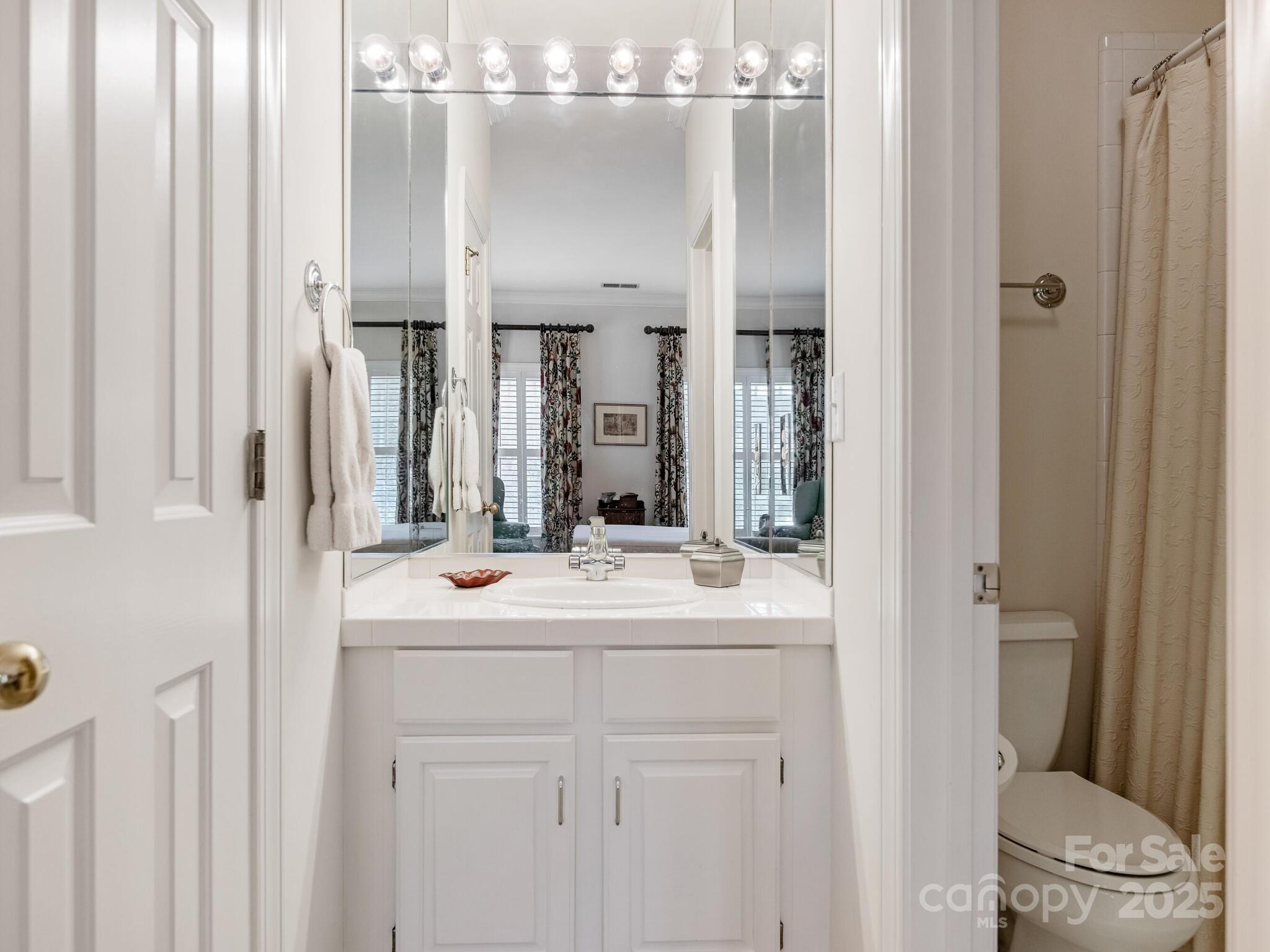 2149 Rolston Drive Charlotte, NC 28207 - Photo 27 of 41 Gallery Image 27