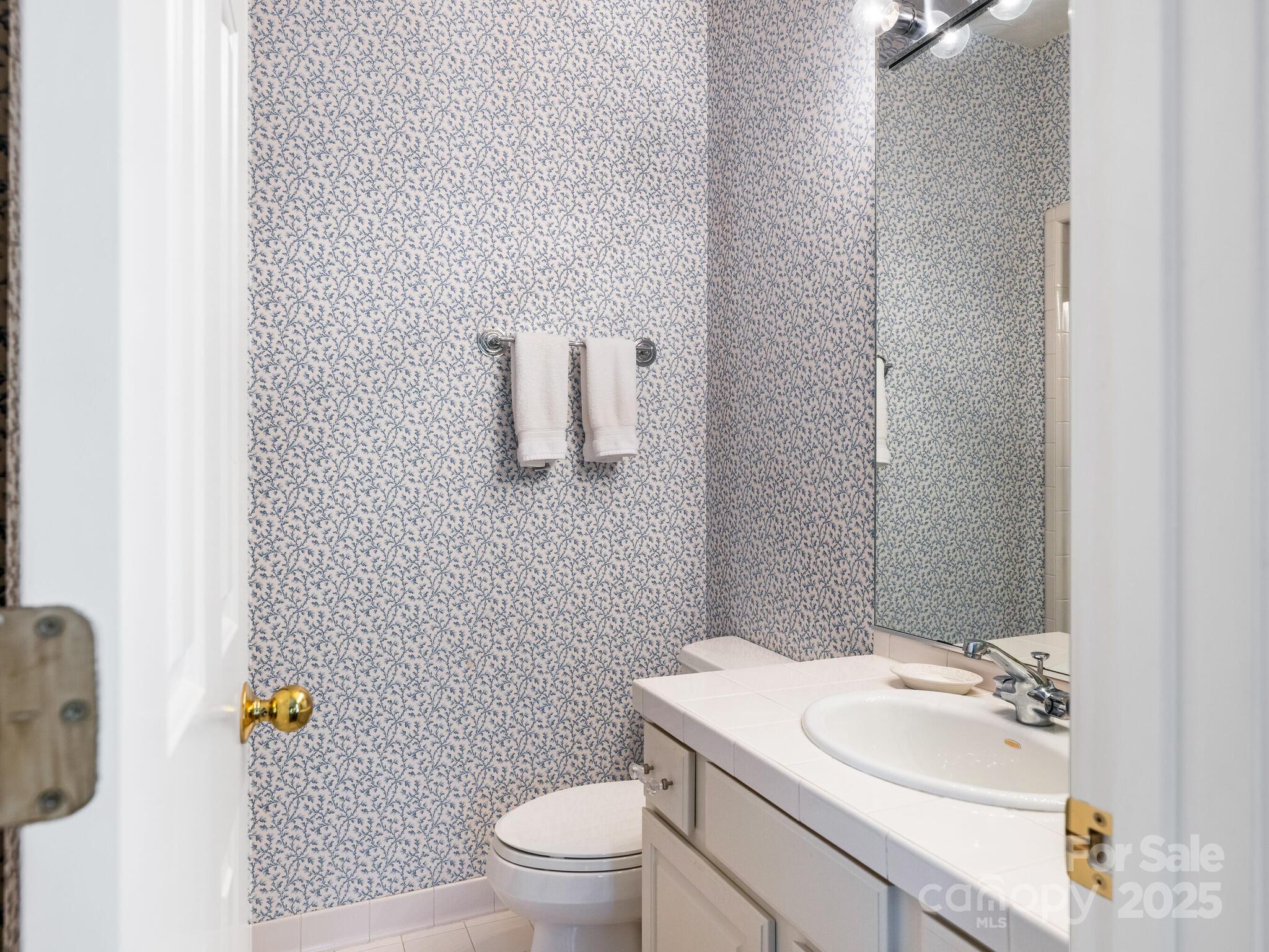 2149 Rolston Drive Charlotte, NC 28207 - Photo 30 of 41 Gallery Image 30