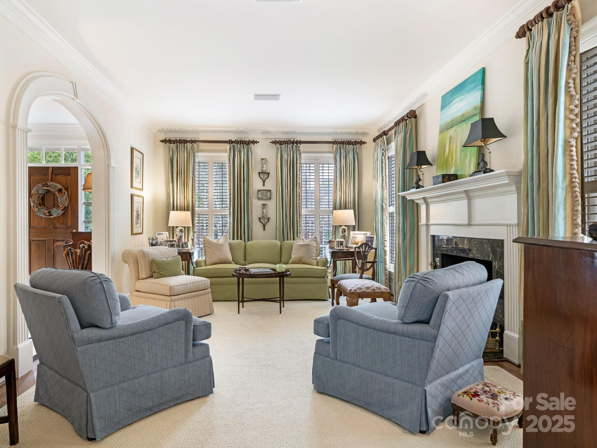 2149 Rolston Drive Charlotte, NC 28207 - Photo 8 of 41 Gallery Image 8