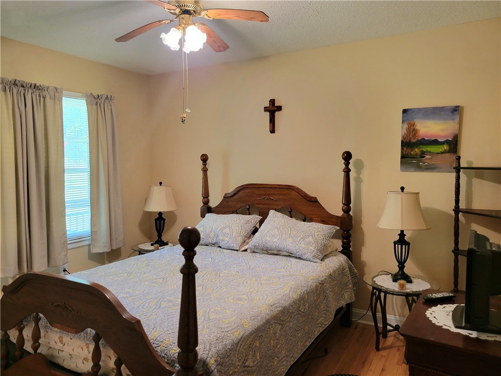 1114 Highway 413 Anderson, SC 29621 - Photo 17 of 36 Bedroom #2 is a good size room