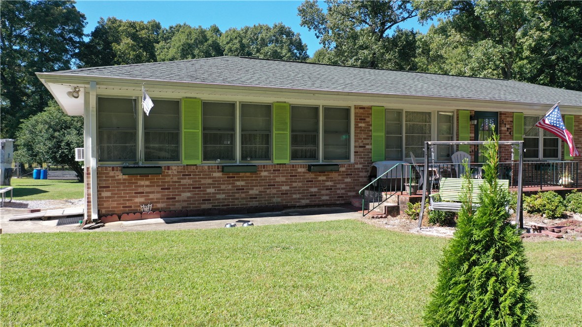1114 Highway 413 Anderson, SC 29621 - Photo 36 of 36 Sellers are having landscaping done in the front y