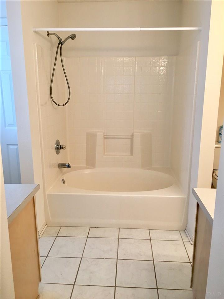 8411 Ramsgate Road Pensacola, FL 32514 - Photo 9 of 12 Double vanity, bath tub with shower