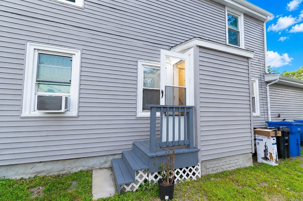 293 Shears Street, Unit 2 Wrentham, MA 02093 - Photo 2 of 10