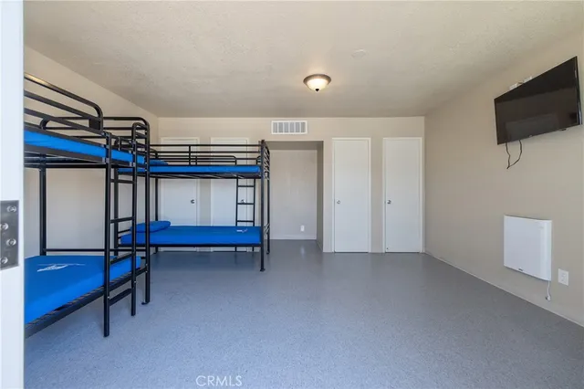 $2,400,000 | 638 West Kern Street, Dinuba, CA 93618