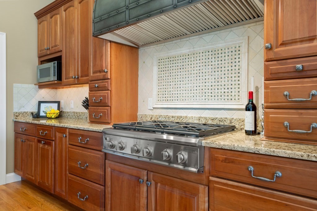 774 Concord Road Sudbury, MA 01776 - Photo 10 of 42 Gallery Image 10