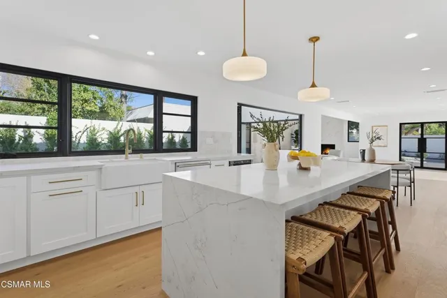 $2,395,000 | 4411 Regents Court, Westlake Village, CA 91361