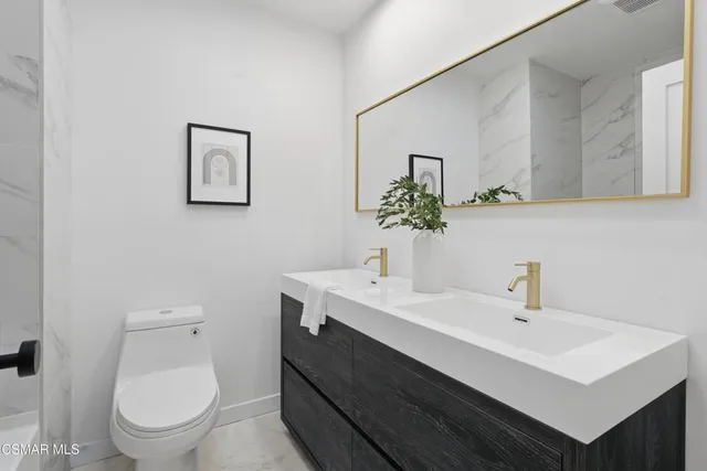 $2,395,000 | 4411 Regents Court, Westlake Village, CA 91361