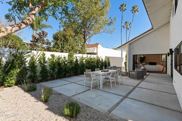 $2,395,000 | 4411 Regents Court, Westlake Village, CA 91361