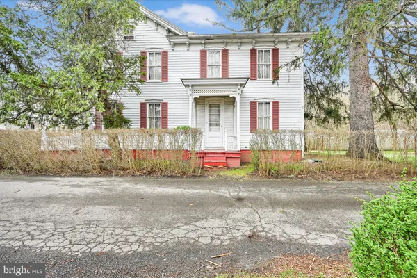 $189,000 | 41 North Tulpehocken Street, Pine Grove, PA 17963