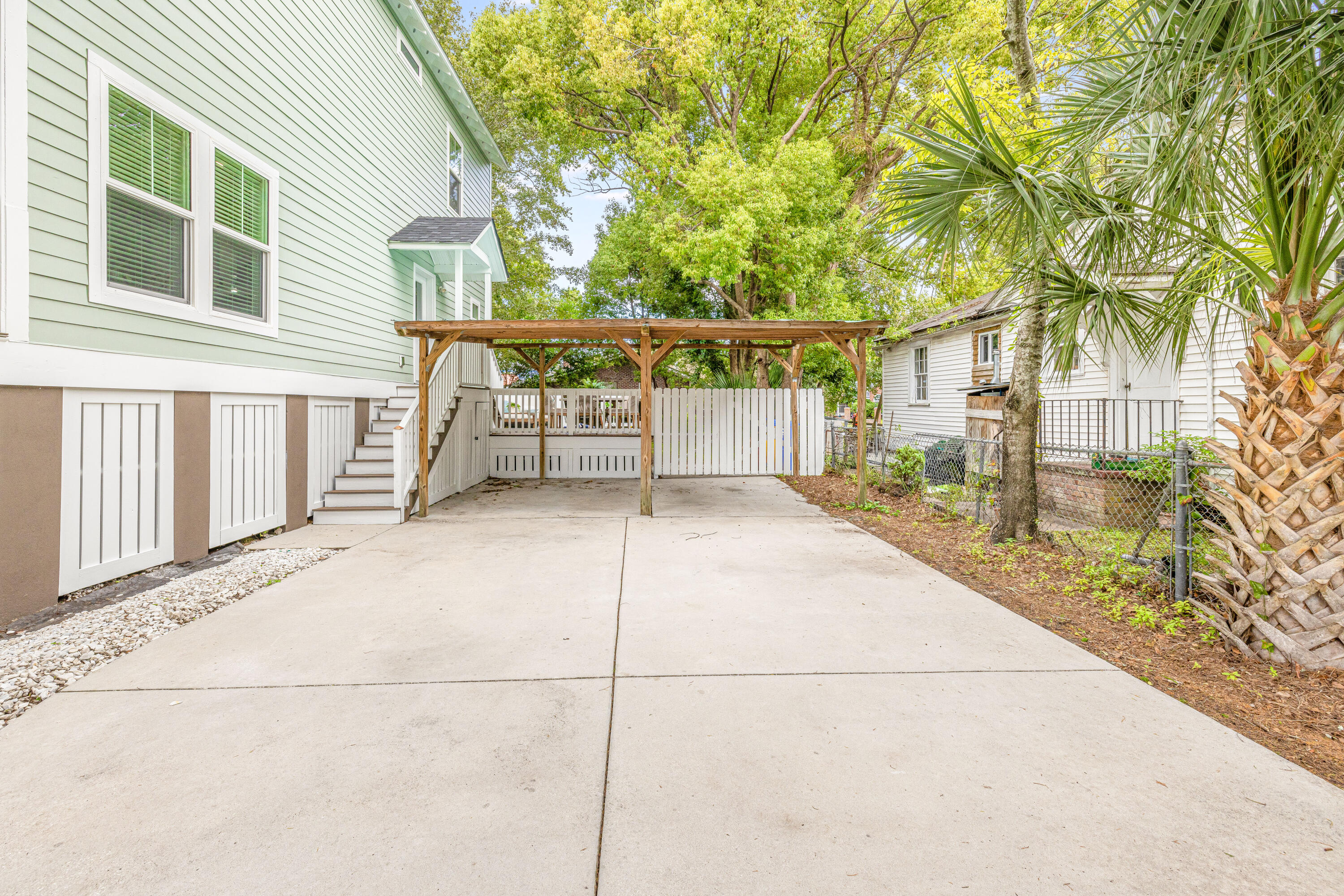 152 Maple Street Charleston, SC 29403 - Photo 59 of 65 152 Maple St-53