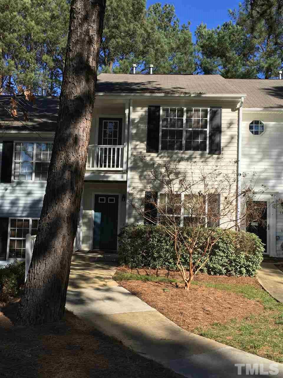 5517 Fieldcross Court Raleigh, NC 27610 - Photo 2 of 20 Gallery Image 2
