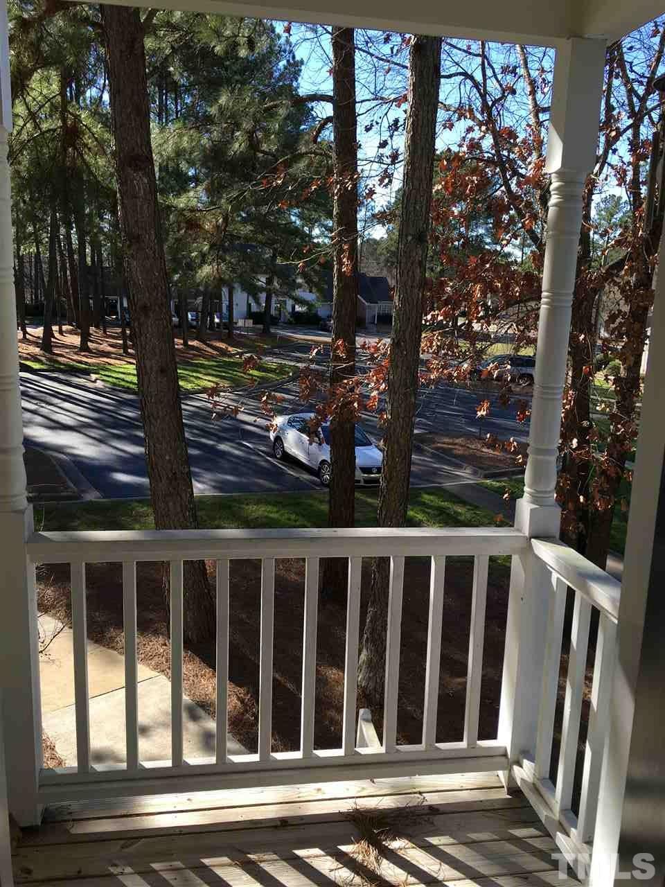 5517 Fieldcross Court Raleigh, NC 27610 - Photo 3 of 20 Gallery Image 3