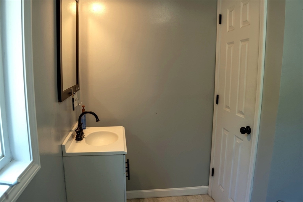 1388 Bay Street Springfield, MA 01109 - Photo 28 of 39 Gallery Image 28