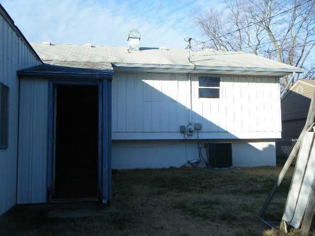 2000 Churchill Road Franklin, IN 46131 - Photo 3 of 10 Gallery Image 3