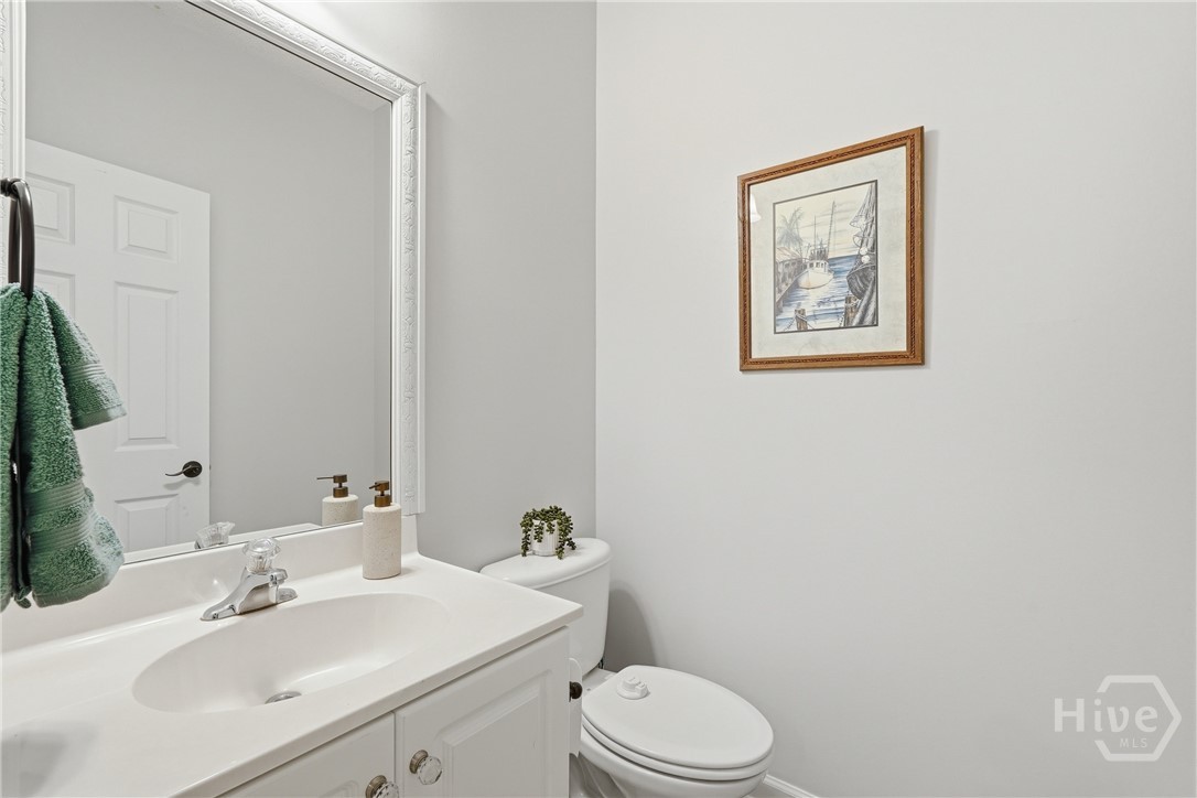 113 Suffolk Road Savannah, GA 31410 - Photo 28 of 40 Half Bath