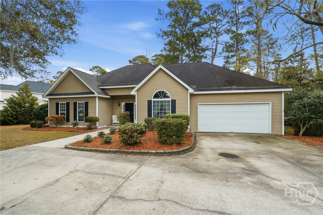 113 Suffolk Road Savannah, GA 31410 - Photo 3 of 40 Front (right) View