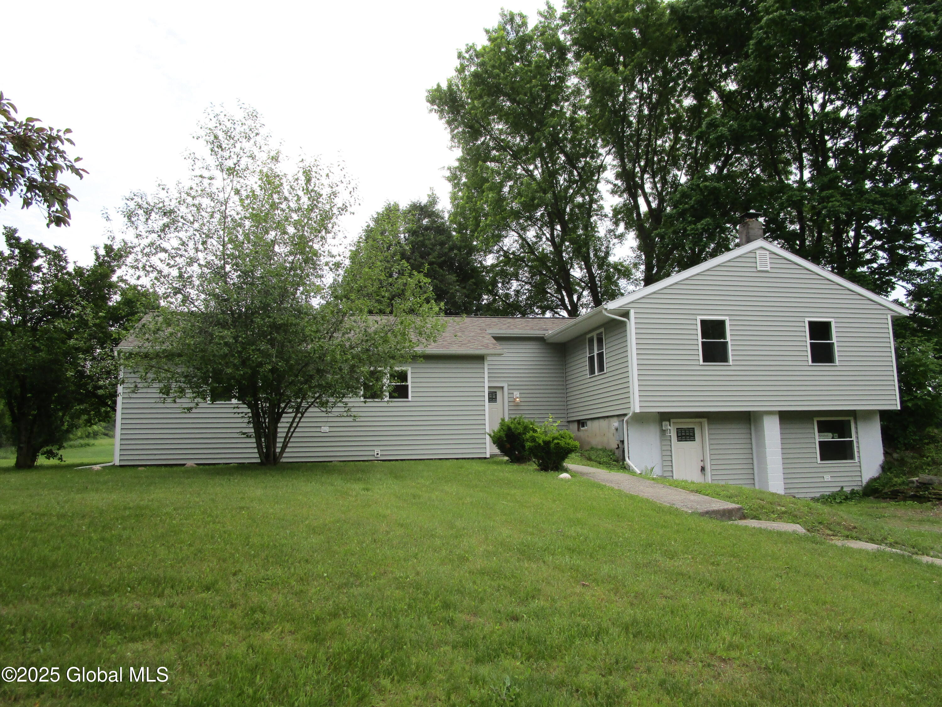 556 Cottrell Road Hoosick, NY 12090 - Photo 1 of 26 front