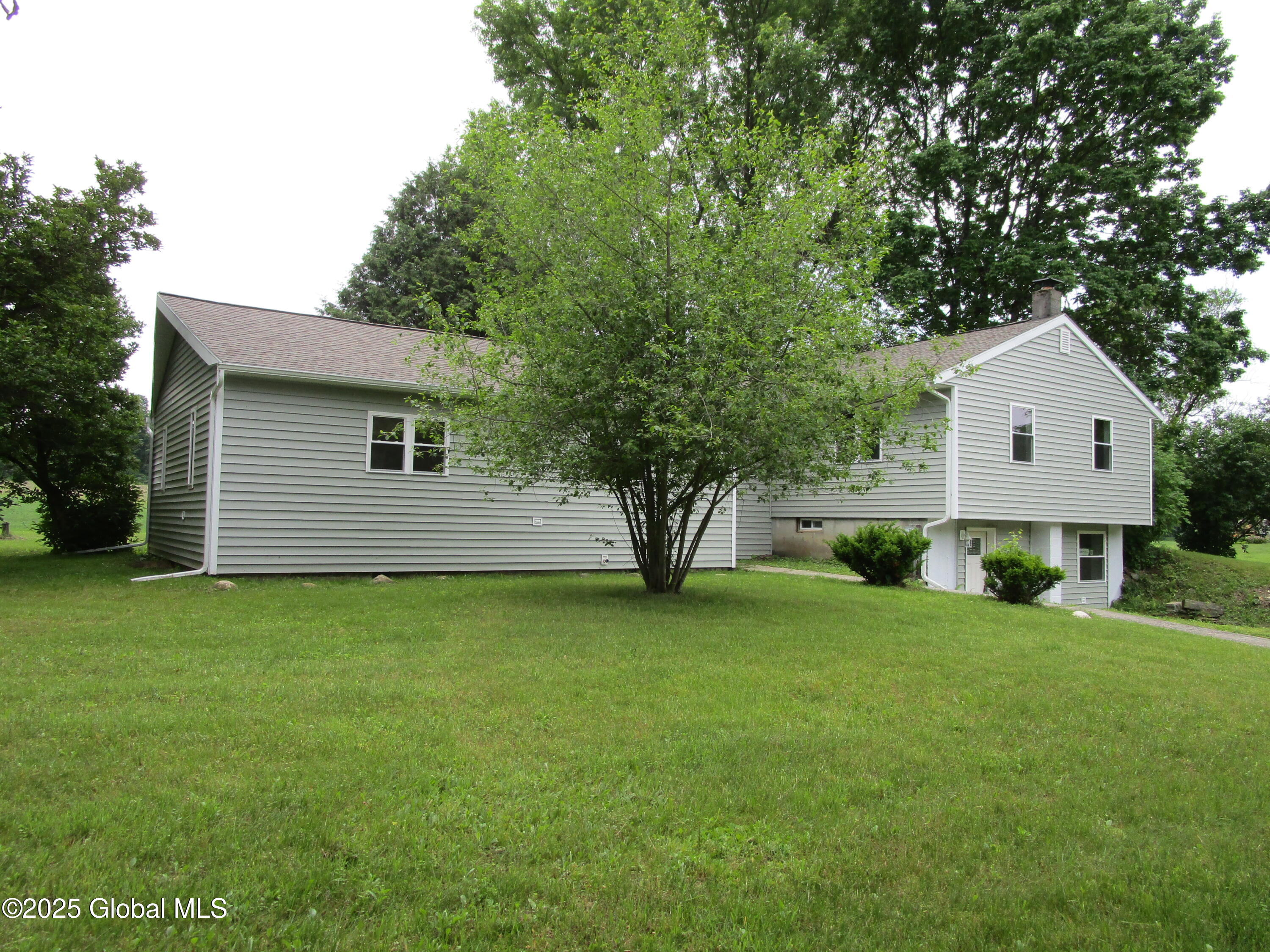 556 Cottrell Road Hoosick, NY 12090 - Photo 3 of 26 Mar Pics (29)