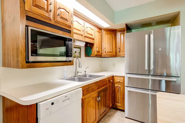 $1,800,000 | 8866 Highway 100, Nashville, TN 37221