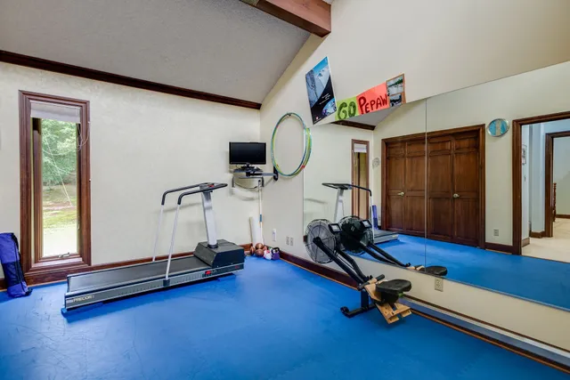 $1,800,000 | 8866 Highway 100, Nashville, TN 37221