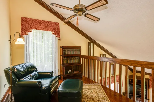 $1,800,000 | 8866 Highway 100, Nashville, TN 37221