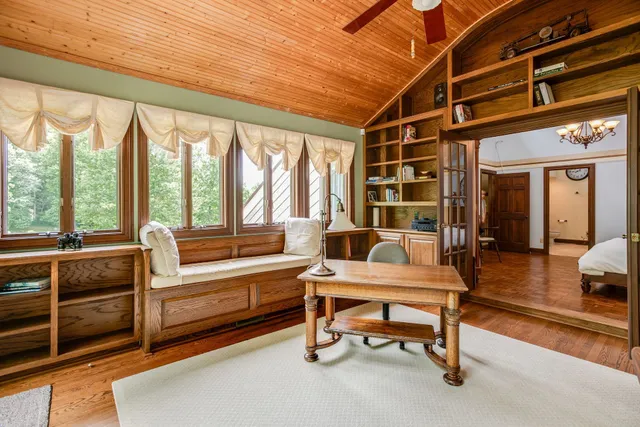 $1,800,000 | 8866 Highway 100, Nashville, TN 37221