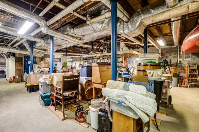 $1,800,000 | 8866 Highway 100, Nashville, TN 37221