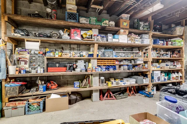 $1,800,000 | 8866 Highway 100, Nashville, TN 37221