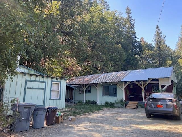 5 Spring Street Happy Camp, CA 96039 - Photo 6 of 26 Gallery Image 6